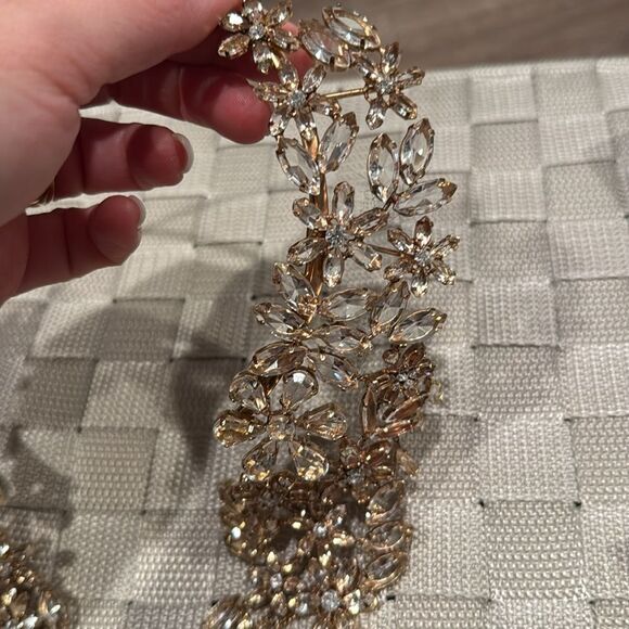 BCBGMAXAZRIA Gold and Silver Crystal Necklace - Picture 4 of 5